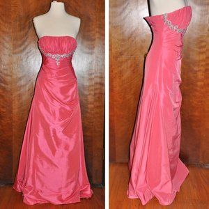 Xcite Coral Beaded Strapless Princess Ball Gown Prom Dress Size 2